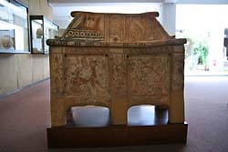 Sarkofag minojski z Armeni